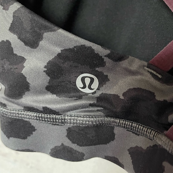 Lululemon Energy Bra Cherry Cheetah Dark Slate Black/Bordeaux Drama/Black Size 6 - Picture 6 of 7